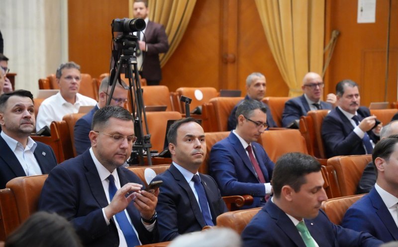 Deputatul Cîmpean a anunțat de câte voturi mai are nevoie să treacă Guvernul Siegfried Mureșan: „Trebuie discutat foarte serios cu PSD”