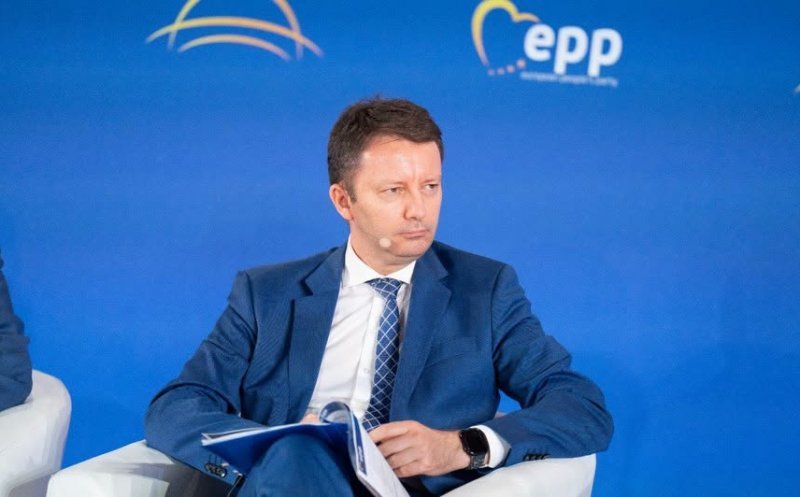 Nicușor Dan a semnat decretul pentru desemnarea lui Siegfried Mureșan ca premier. Cât timp are la dispoziție să formeze Guvernul