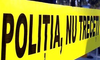 Au mers la pescuit, dar au scos din apă o valiză în care era îndesat cadavrul unei fete / Lovituri și echimoze, pe corpul victimei