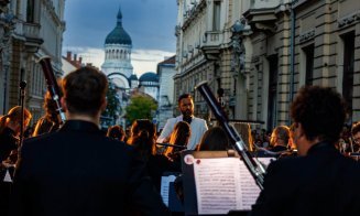 Emoție și muzică în centrul Clujului. Sute de oameni au participat la "Concertul pentru Pace”