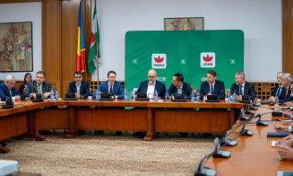 Mircea Abrudean, alături de Siegfried Mureșan la întâlnirea cu parlamentarii UDMR: „Mai sunt câteva etape până la votul de învestitură”