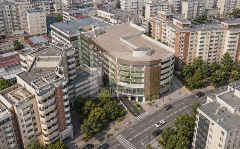 Cât cere Dorin Bob pe parkingul din Piața Mărăști și spațiile comerciale aferente