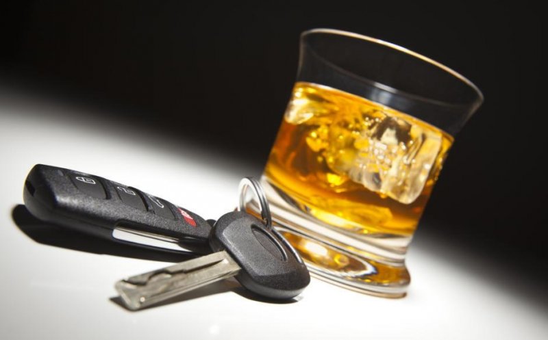 Cât timp rămâne alcoolul în organism. Intervalul pentru vin, bere și tărie