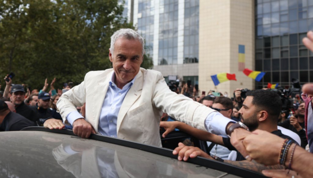 O nouă amânare în dosarul lui Călin Georgescu și Horațiu Potra. Susținătorii fostului candidat au scandat în fața Curții de Apel