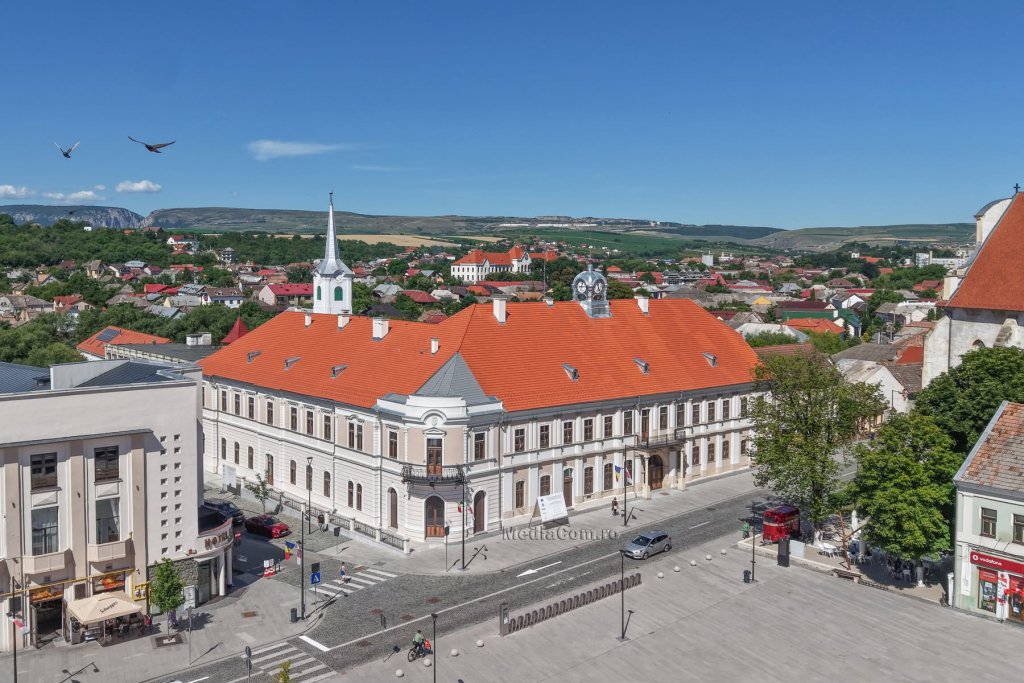 Colecții importante de la Muzeul de Istorie Turda se mută la Centrul de Cultură. Ce va putea fi văzut