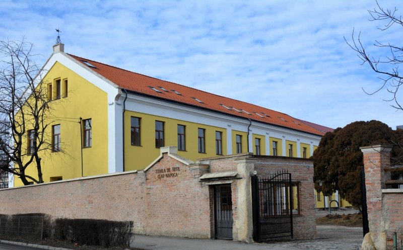 Muzică, actorie și joc popular la Cluj: Noul an educațional la „Tudor Jarda”, deschis cu un spectacol. Intrarea este liberă!
