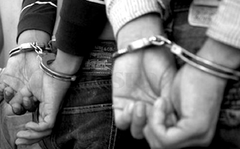 2 minori din Cluj-Napoca de 15 și 16 ani, arestați pentru 30 de zile pentru TÂLHĂRIE CALIFICATĂ / Cum au acționat tinerii infractori