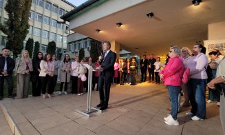 Institutul Oncologic din Cluj s-a aprins în roz pentru femeile afectate de cancerul de sân
