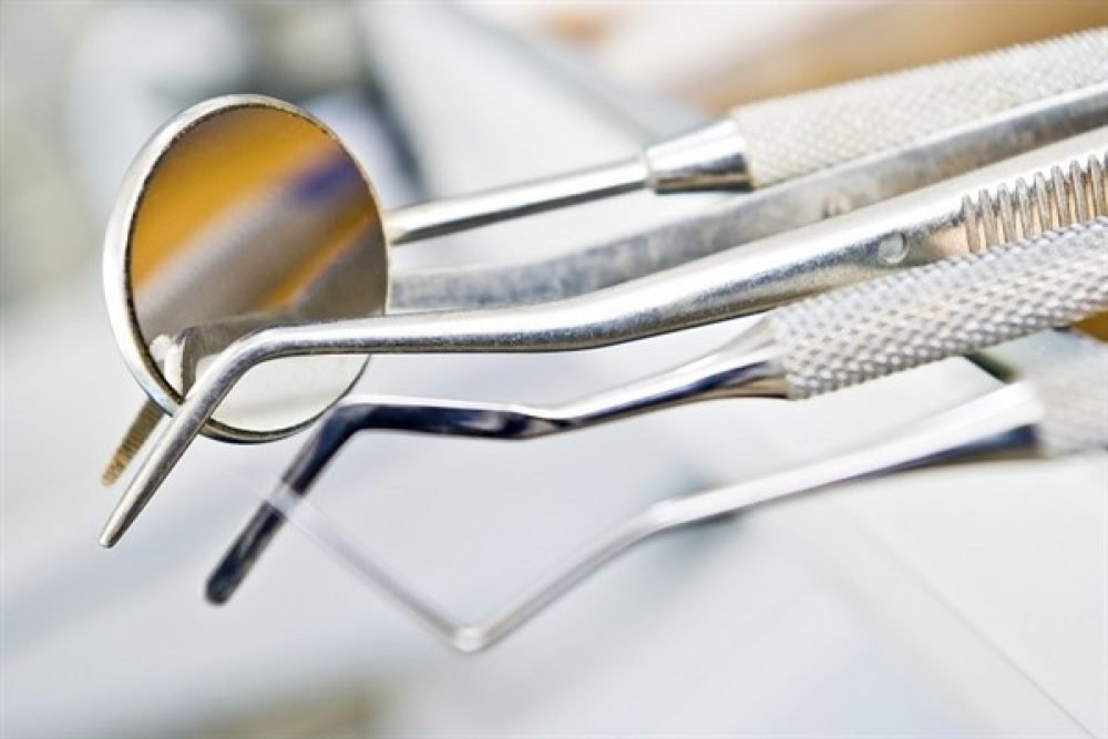 Unde pot merge copiii din Cluj la dentist fără să plătească. Harta cabinetelor cu tratamente decontate de stat
