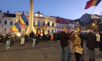 Manifestație pro-Georgescu în centrul Clujului! George Simion și-a trimis susținătorii în stradă: „Să nu îl lăsăm singur!”