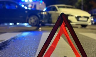 ACCIDENT în Cluj-Napoca: Mașini făcute praf după ce un șofer de 23 de ani a uitat ce a învățat la școală când și-a luat carnetul