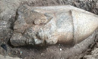 Descoperire uluitoare în Egipt. Două statui colosale, vechi de peste 3.000 de ani, ascund un mister care îi uimește pe arheologi