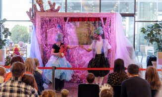 Weekend pentru întreaga familie, la Iulius Mall Cluj: teatru de păpuși, plimbări cu cățeii și Târg de Artă și Antichități