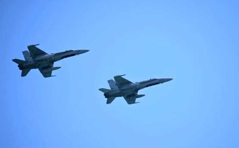 Noapte albă în nordul Tulcei. Avioane F-18 spaniole au decolat de la Mihail Kogălniceanu după o alertă aeriană