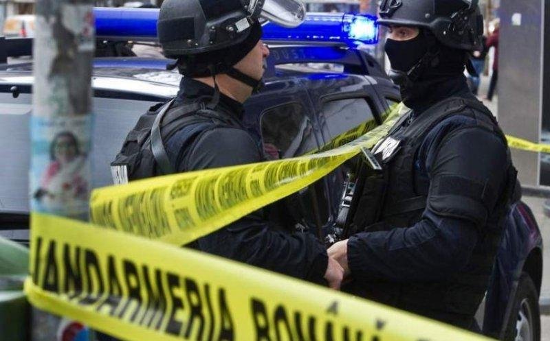 Alertă cu bombă la un liceu din Cluj-Napoca. Elevii și profesorii au fost evacuați / Poliția: "Nu a fost identificat un pericol"