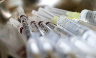 Ce vaccinuri antigripale sunt autorizate în România. Peste 350.000 de doze noi vor ajunge în farmacii în această săptămână