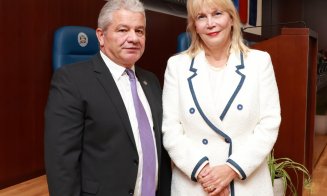 Rectorul UMF Cluj, la aniversarea Medicinei din Oradea: „Am fost emoționată să văd evoluția ascendentă și dezvoltarea facultății din Oradea”