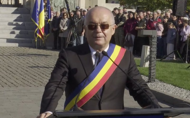 Boc, mesaj de Ziua Armatei Române. A recitat poezia „O scrisoare de la Muselim-Selo”, de George Coșbuc