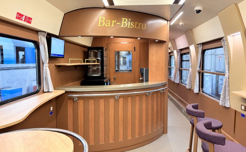 Așa arată noul vagon Bar-Bistro modernizat de Remarul 16 Februarie Cluj-Napoca