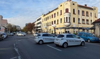 Trafic dat peste cap în Mărăști, în această dimineață. Calea Dorobanților, blocată după ce o conductă de apă s-a spart