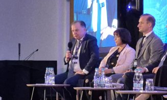 Forumul de Securitate Cibernetică în Energie Cluj | Rectorul UTCN: „Tinerii de azi, la fel de buni ca generațiile anterioare, dar sunt demotivați de modelele promovate în societate”